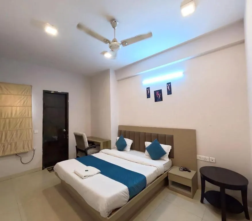 Apartament Opo Ministar Gurgaon